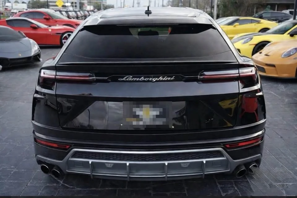 2019 Lamborghini Urus - Image 7 of 20