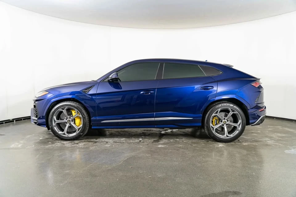 2019 Lamborghini Urus - Image 3 of 12