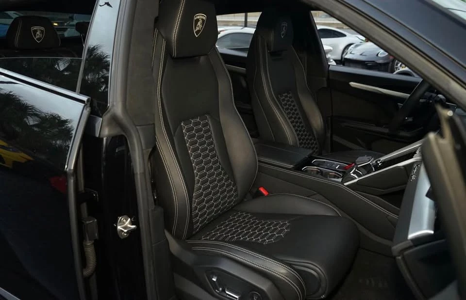 2019 Lamborghini Urus - Image 10 of 20