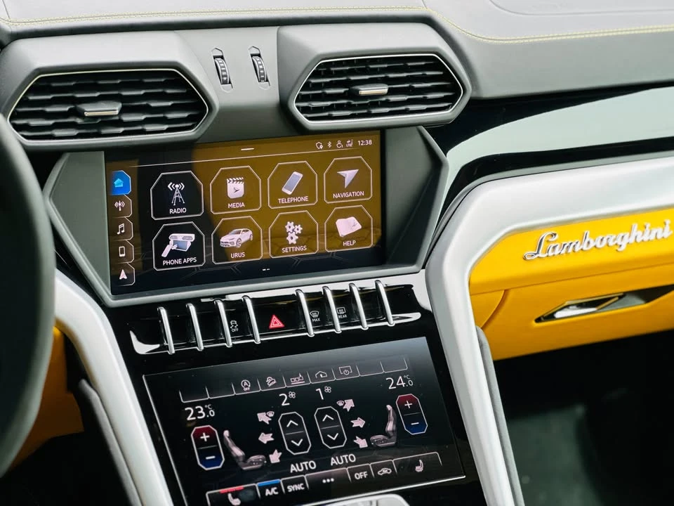 2019 Lamborghini Urus - Image 14 of 20