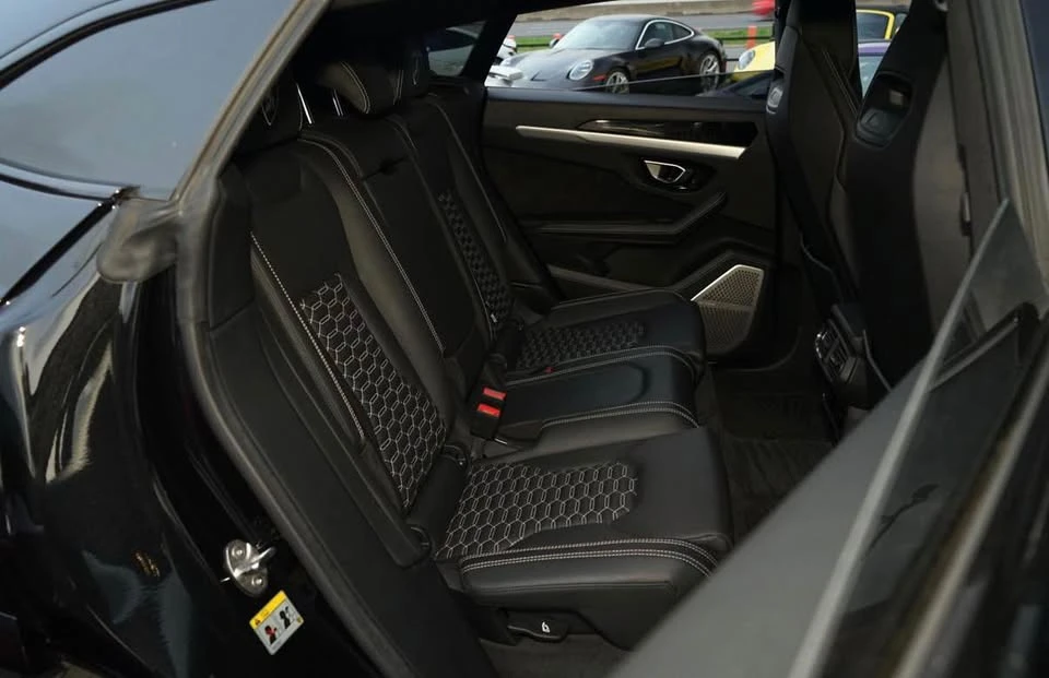 2019 Lamborghini Urus - Image 17 of 20