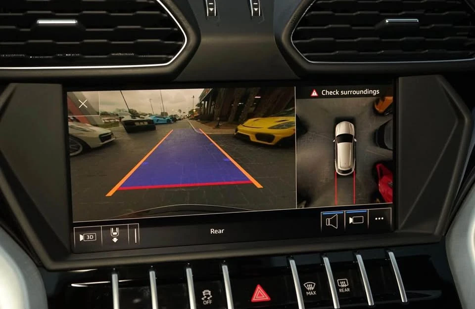 2019 Lamborghini Urus - Image 13 of 20