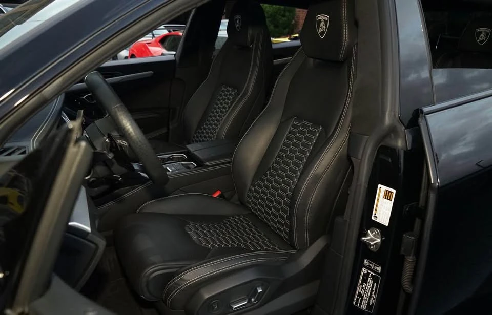 2019 Lamborghini Urus - Image 9 of 20