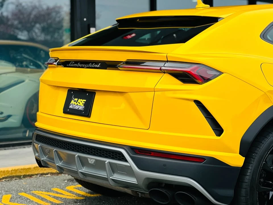 2019 Lamborghini Urus - Image 10 of 20