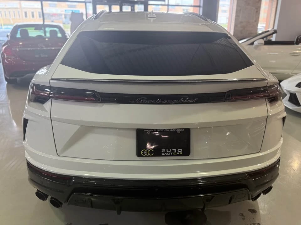 2019 Lamborghini Urus - Image 5 of 12