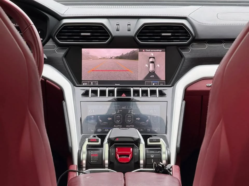 2019 Lamborghini Urus - Image 7 of 8