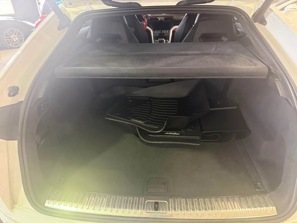 2019 Lamborghini Urus - Image 12 of 12