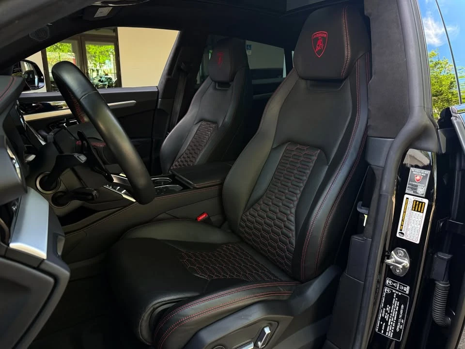2019 Lamborghini Urus - Image 13 of 17