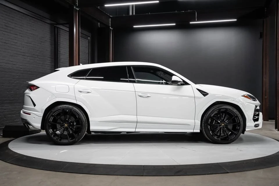 2019 Lamborghini Urus - Image 5 of 18