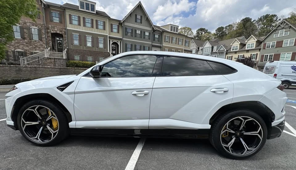 2019 Lamborghini Urus - Image 4 of 20