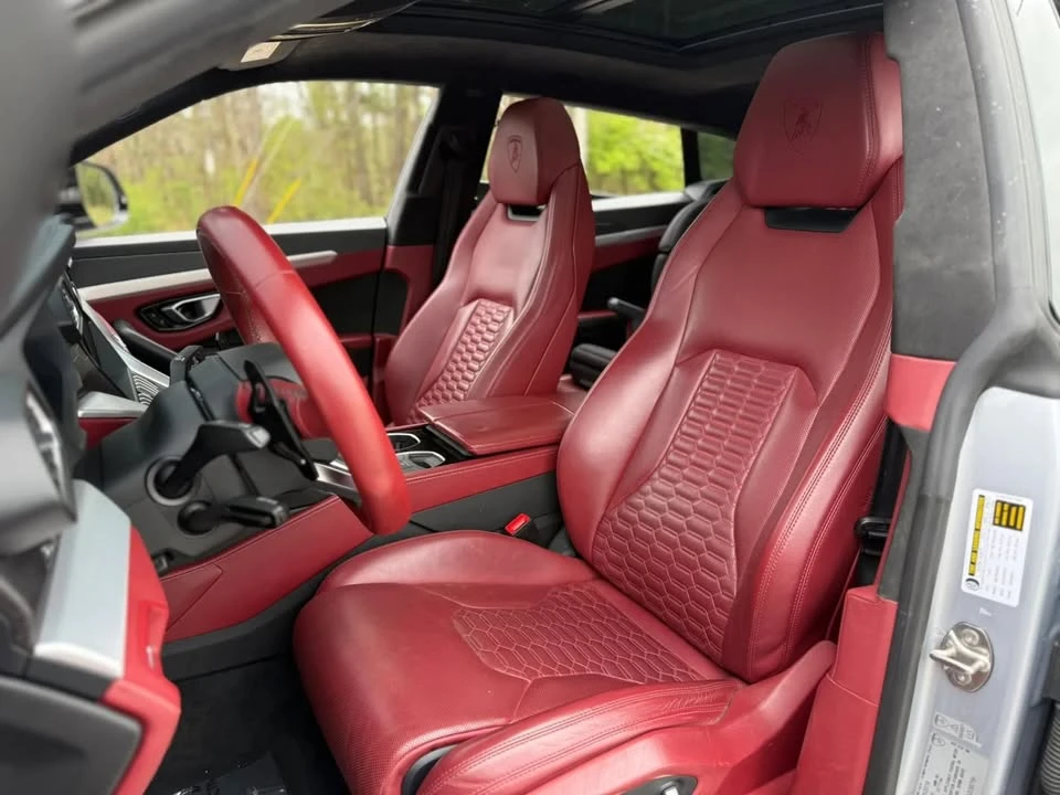 2019 Lamborghini Urus - Image 5 of 8