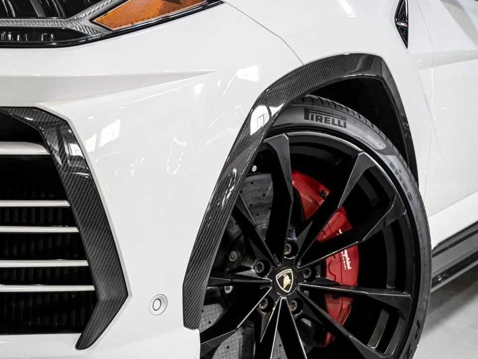 2019 Lamborghini Urus - Image 7 of 10