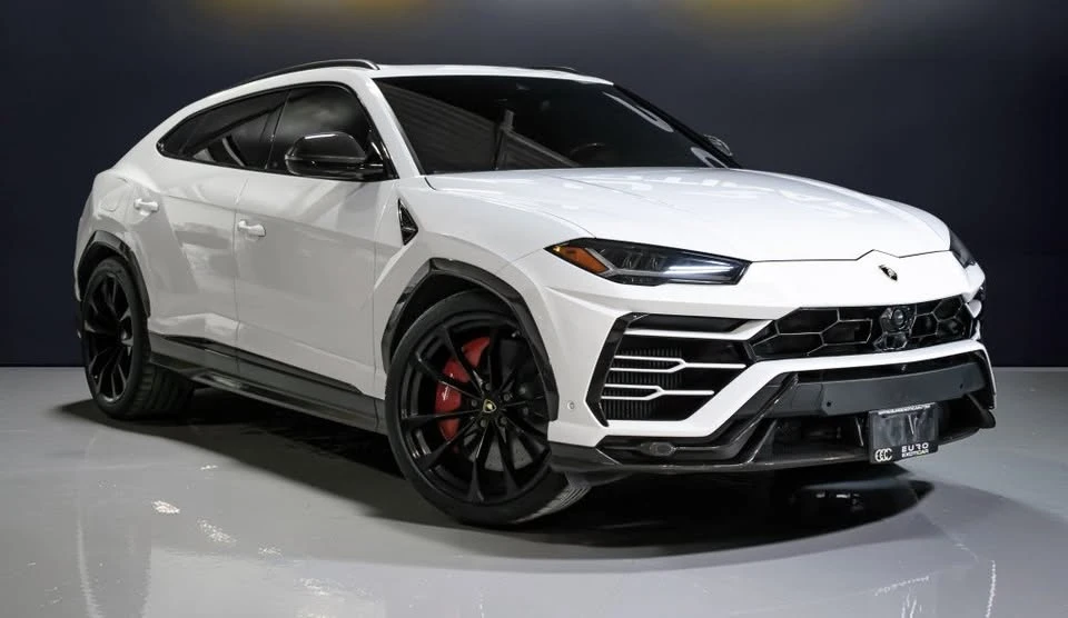 2019 Lamborghini Urus - Image 2 of 10