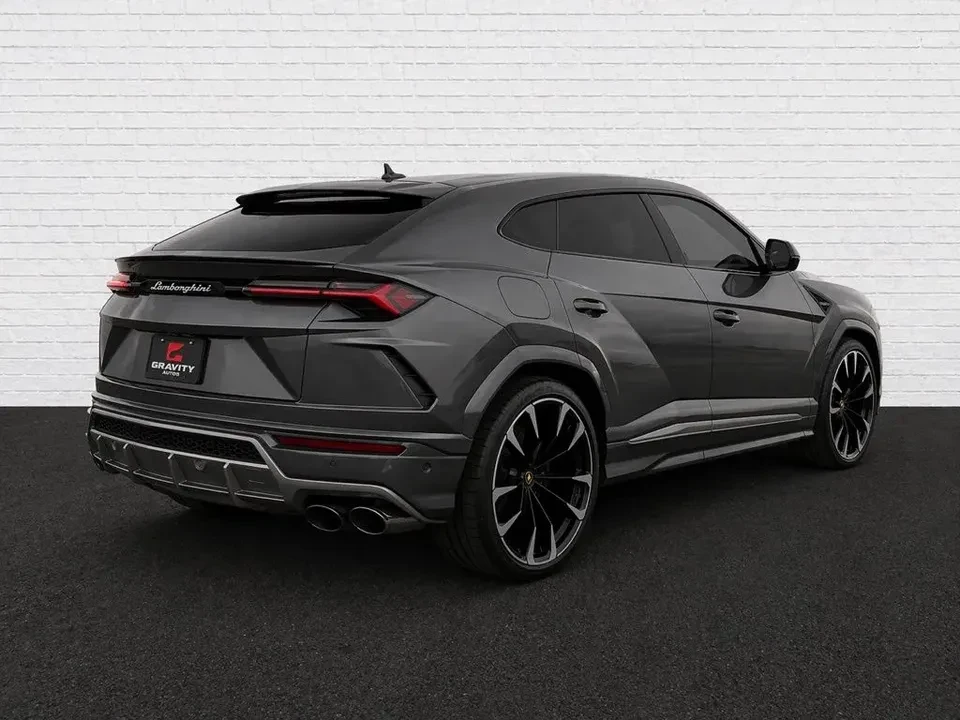 2019 Lamborghini Urus - Image 5 of 17