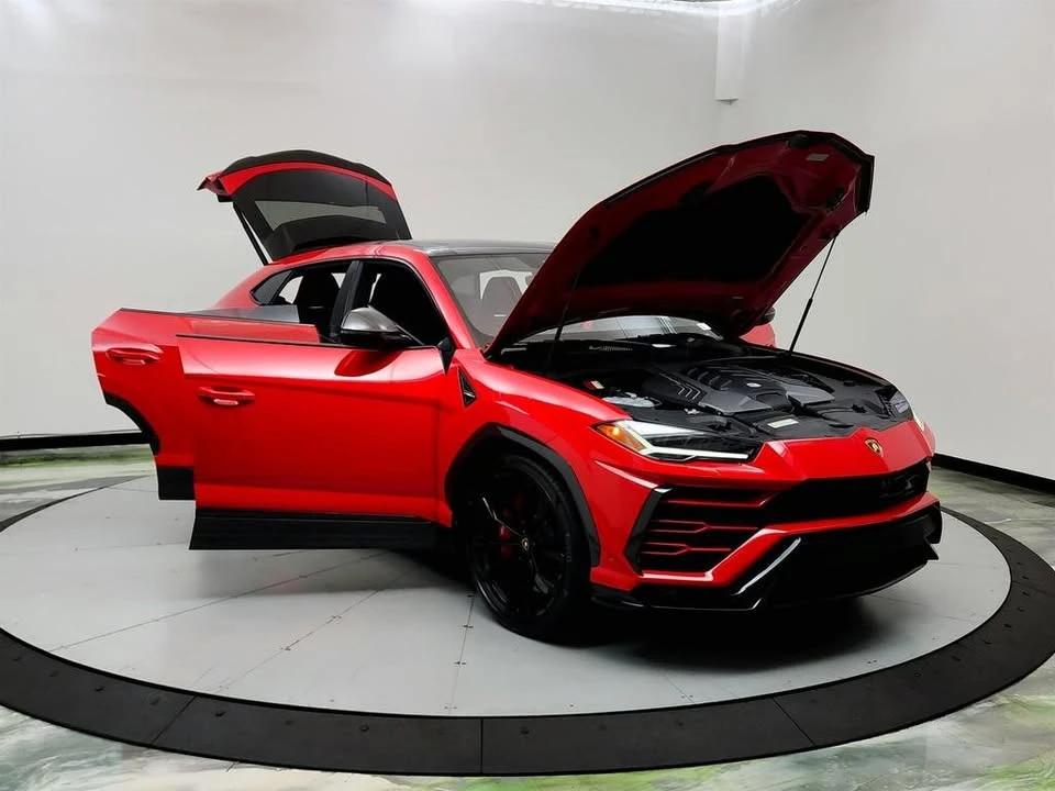 2019 Lamborghini Urus - Image 10 of 19