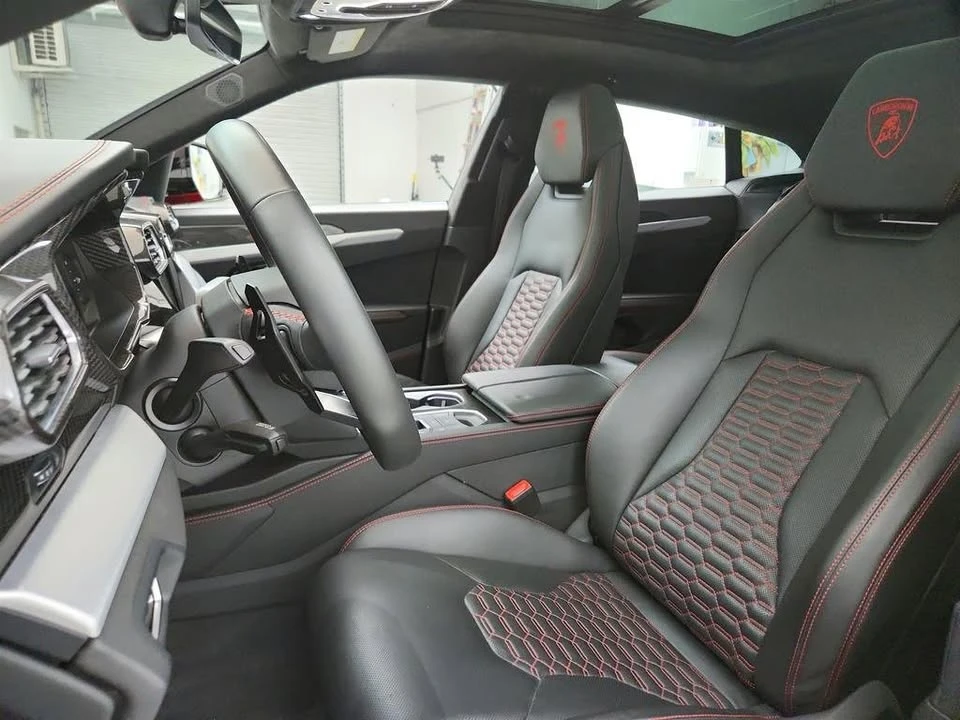 2019 Lamborghini Urus - Image 14 of 19