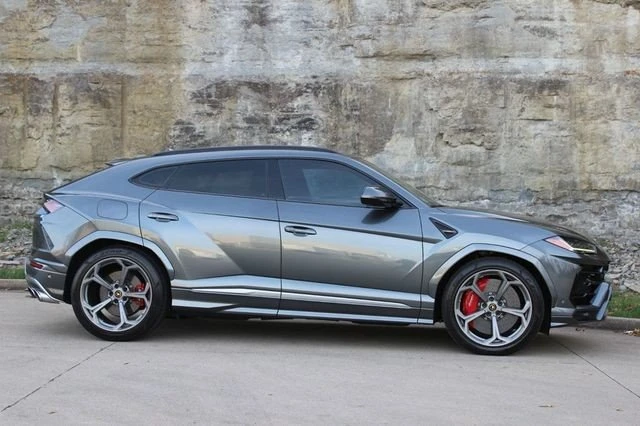 2019 Lamborghini Urus - Image 8 of 20