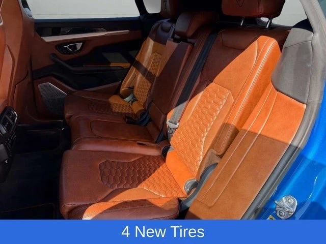 2019 Lamborghini Urus - Image 16 of 17