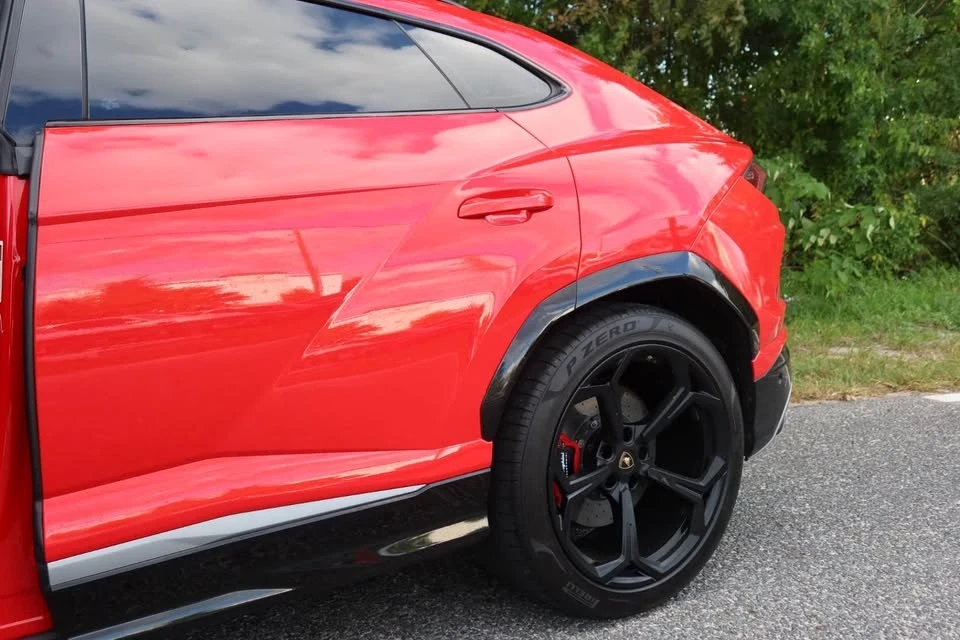 2019 Lamborghini Urus - Image 3 of 12