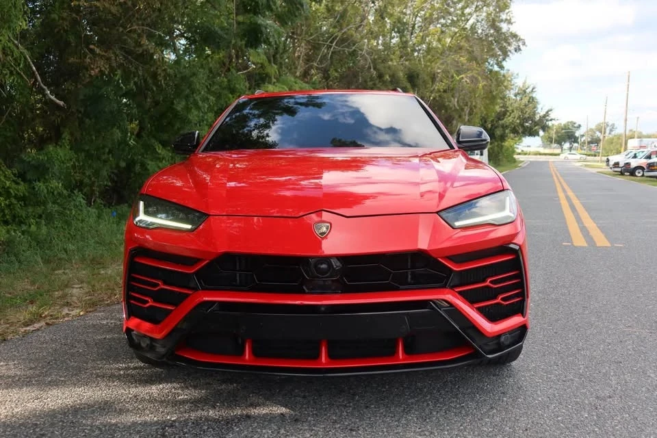 2019 Lamborghini Urus - Image 2 of 12