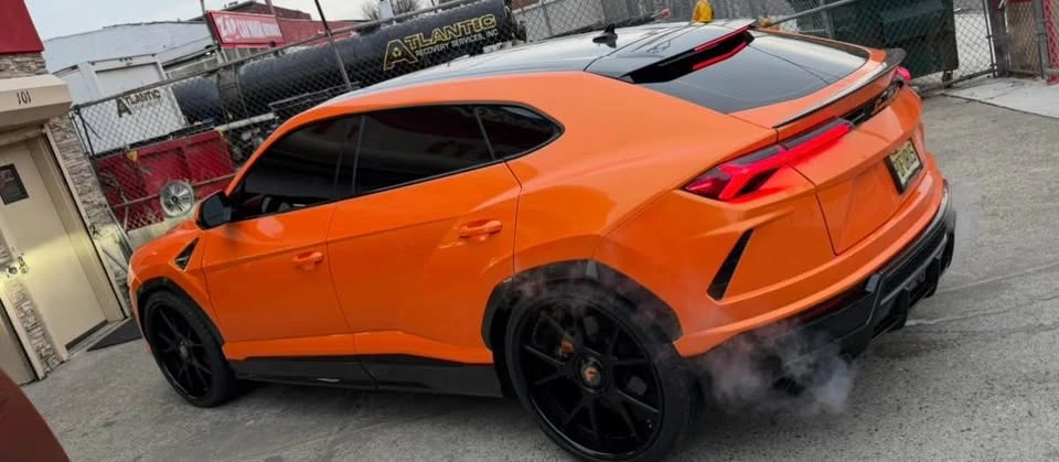 2019 Lamborghini Urus - Image 12 of 20
