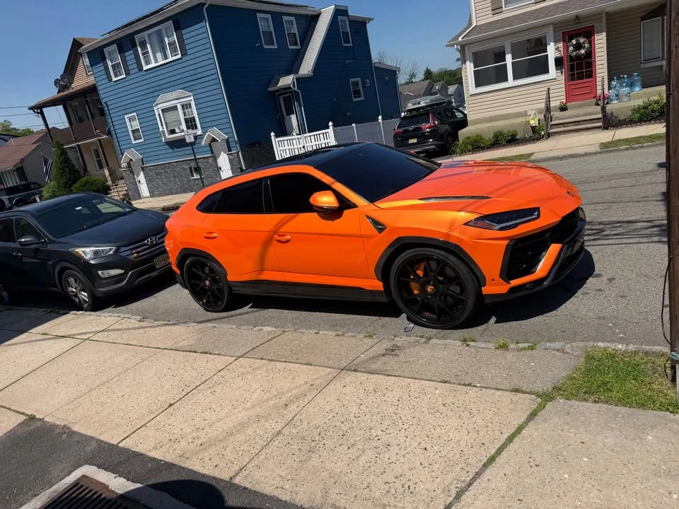 2019 Lamborghini Urus - Image 19 of 20