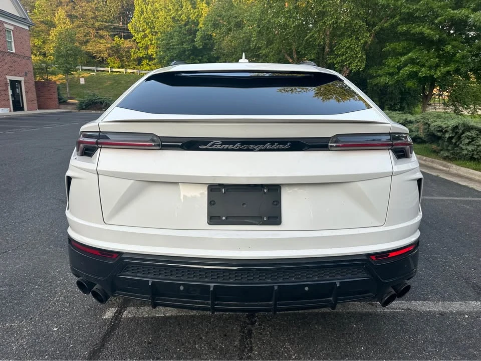 2019 Lamborghini Urus - Image 3 of 15