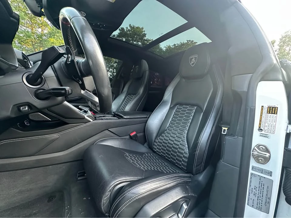 2019 Lamborghini Urus - Image 12 of 15