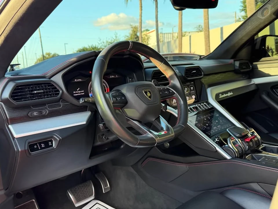 2019 Lamborghini Urus - Image 7 of 12