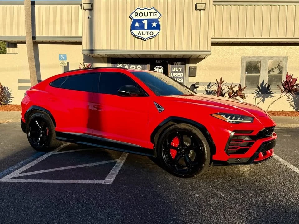 2019 Lamborghini Urus - Image 4 of 13
