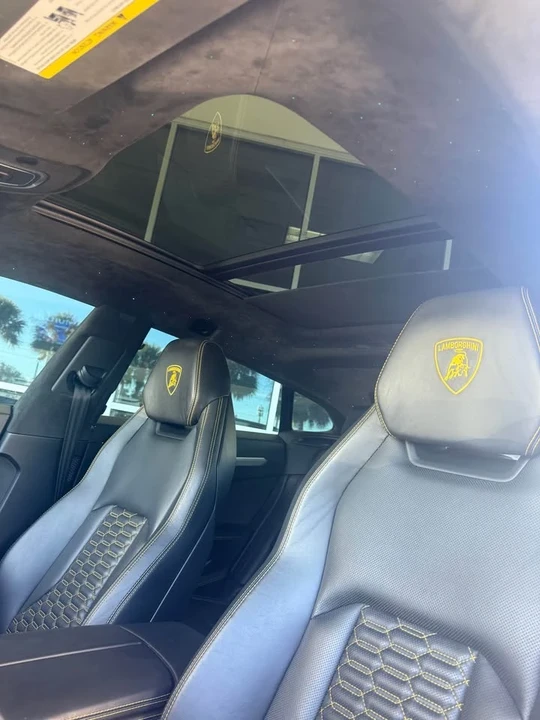 2019 Lamborghini Urus - Image 18 of 18