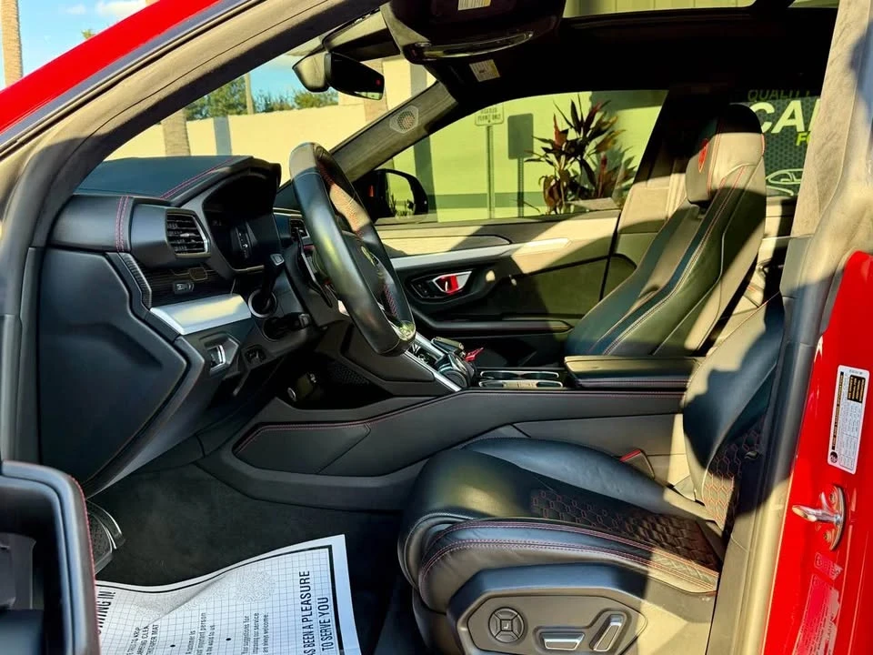 2019 Lamborghini Urus - Image 7 of 13