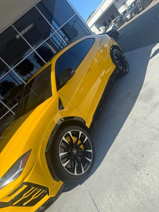 2019 Lamborghini Urus - Image 4 of 18