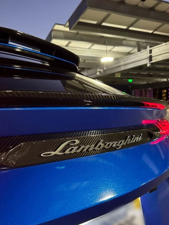 2019 Lamborghini Urus - Image 4 of 20