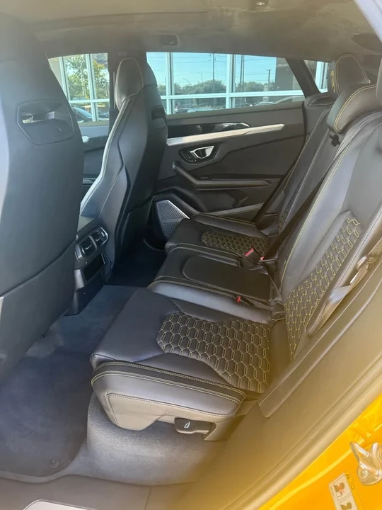 2019 Lamborghini Urus - Image 15 of 18