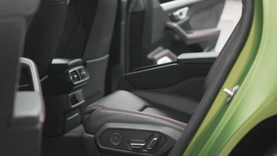2019 Lamborghini Urus - Image 12 of 20