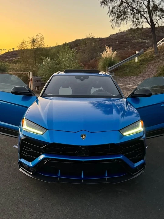 2019 Lamborghini Urus - Image 13 of 20