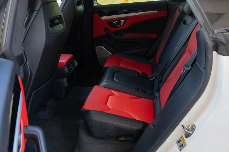 2019 Lamborghini Urus - Image 14 of 17