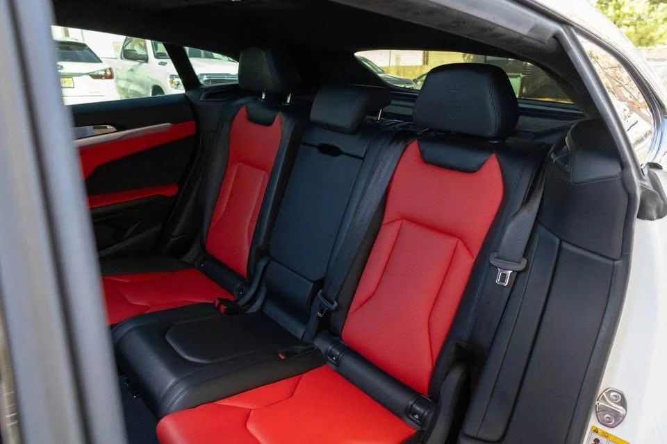 2019 Lamborghini Urus - Image 15 of 17