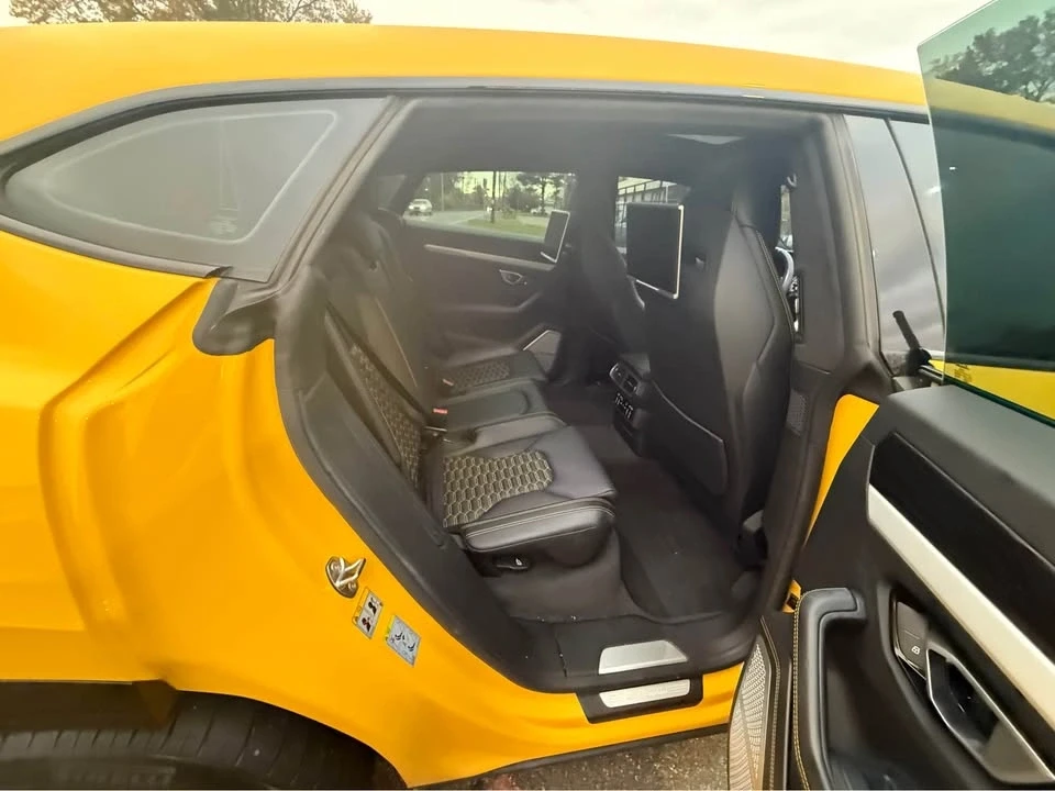 2019 Lamborghini Urus - Image 14 of 20