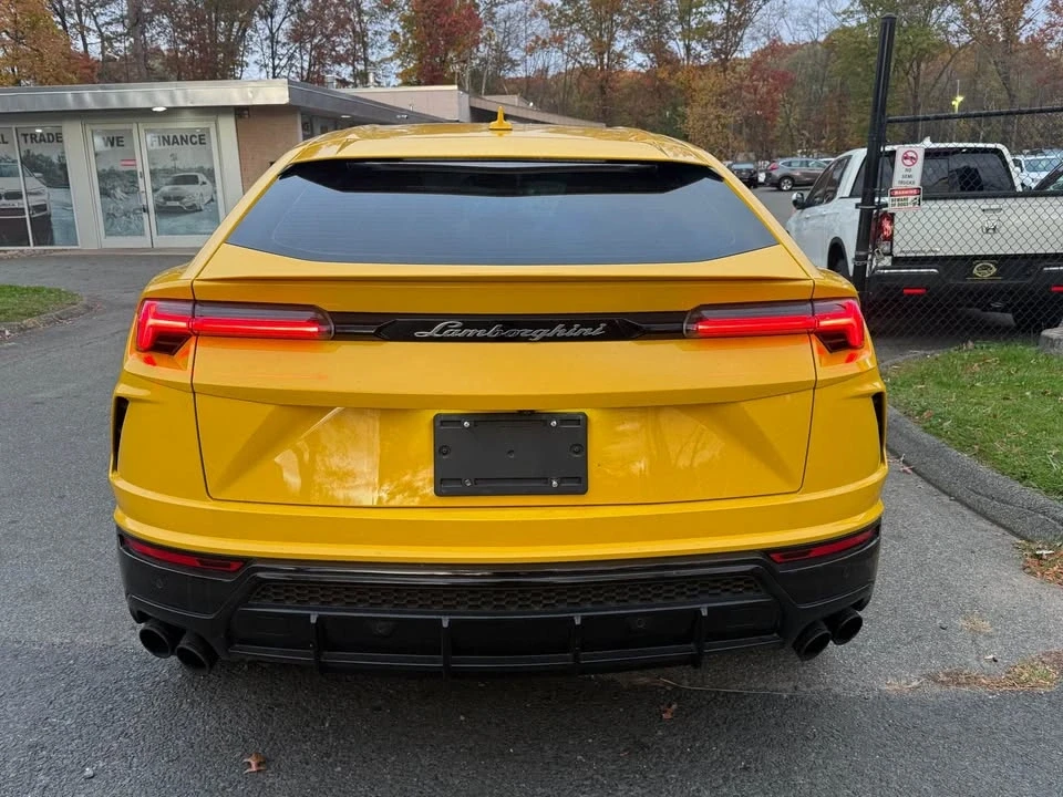 2019 Lamborghini Urus - Image 7 of 20