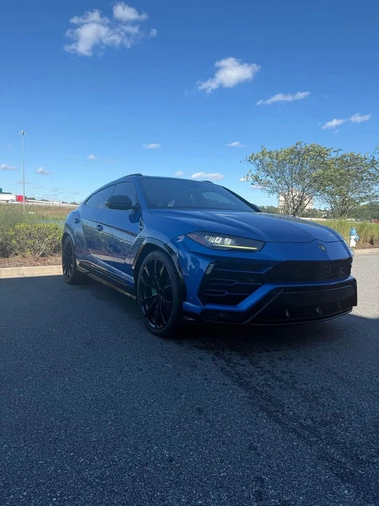 2019 Lamborghini Urus - Image 2 of 5