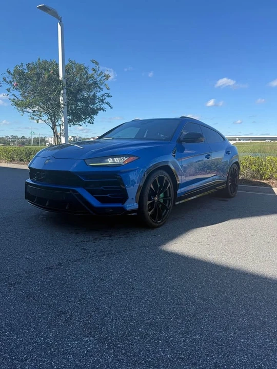 2019 Lamborghini Urus - Image 3 of 5