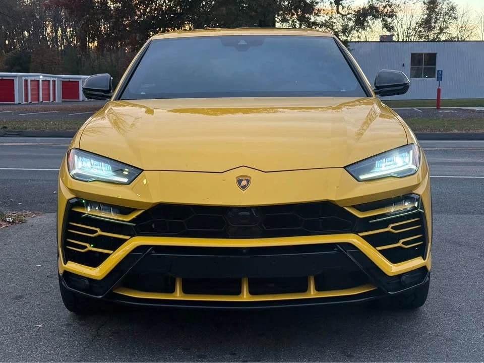 2019 Lamborghini Urus - Image 2 of 20
