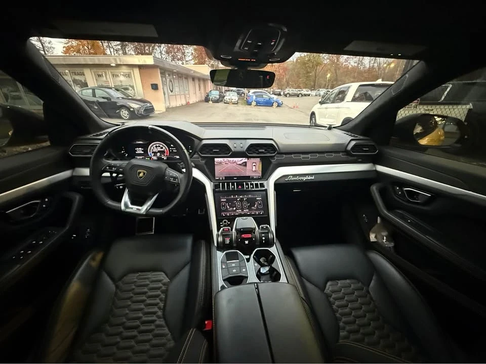2019 Lamborghini Urus - Image 15 of 20