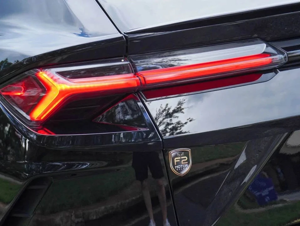 2019 Lamborghini Urus - Image 5 of 20