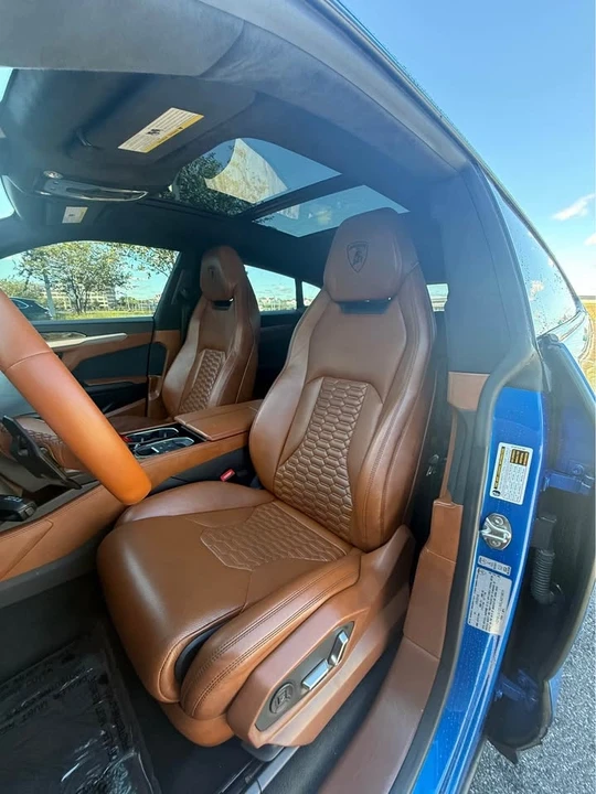 2019 Lamborghini Urus - Image 4 of 5