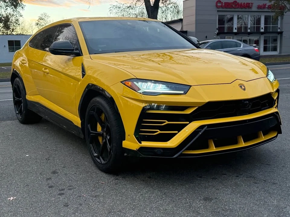 2019 Lamborghini Urus - Image 3 of 20