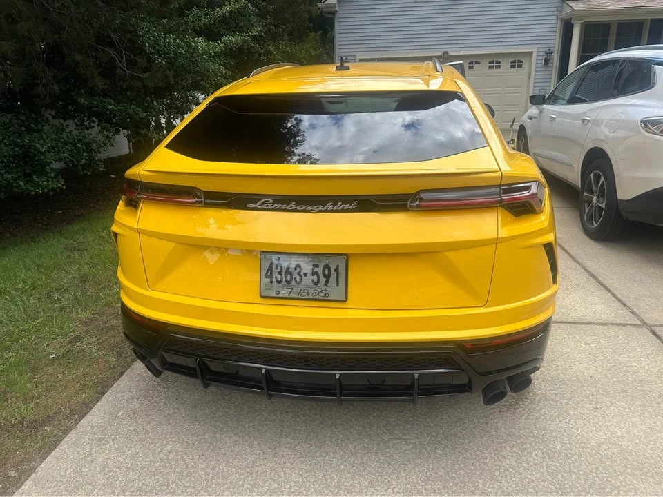 2019 Lamborghini Urus - Image 6 of 15