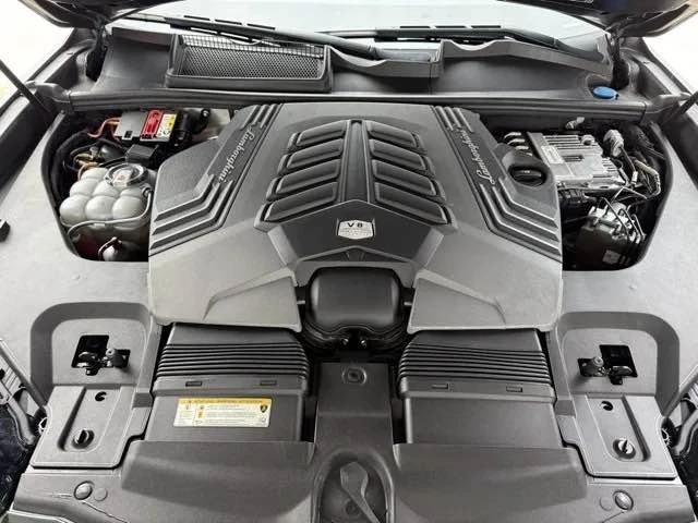2019 Lamborghini Urus - Image 15 of 17